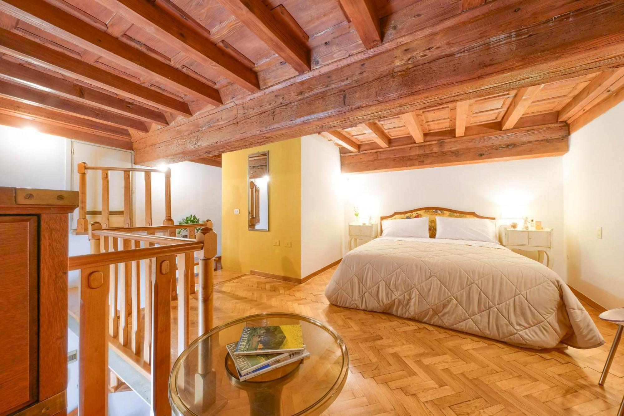 La Casa Di Dante Alighieri Leilighet Firenze Eksteriør bilde